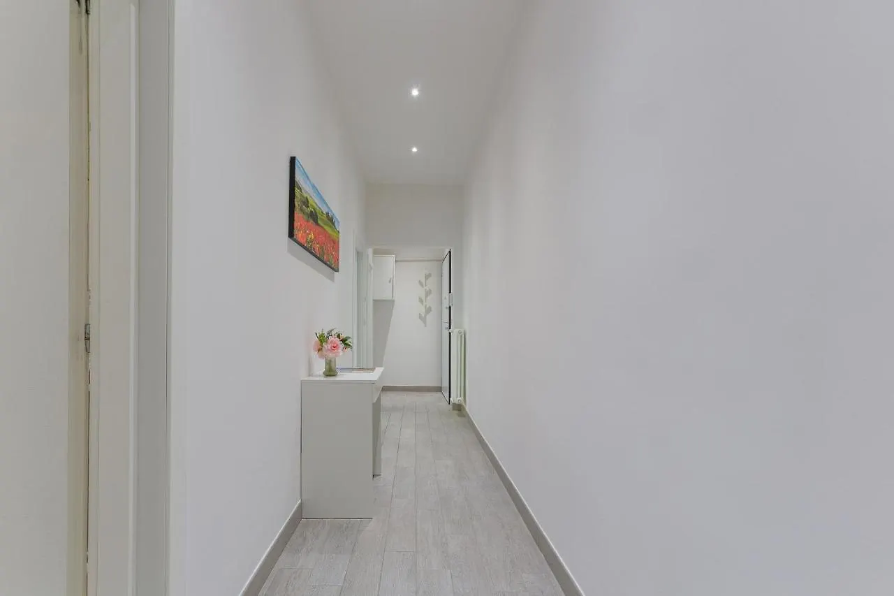 Bolognina Bright Apartment Near The Station ボローニャ イタリア