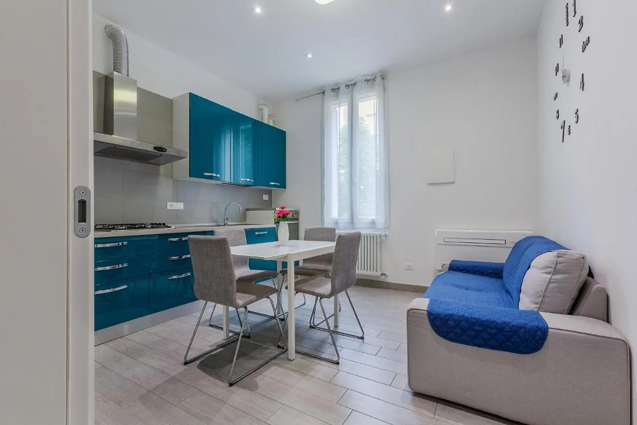 Bolognina Bright Apartment Near The Station Bologna
