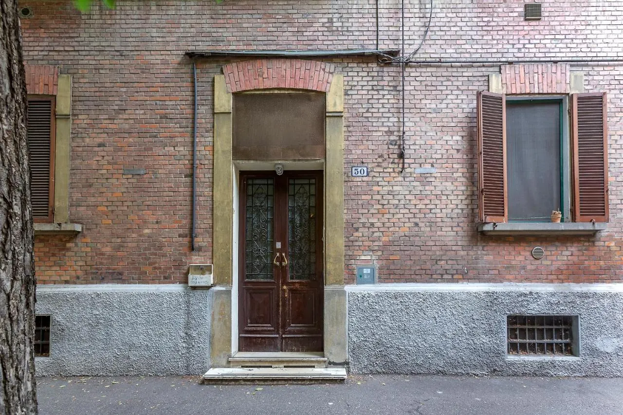 Bolognina Bright Apartment Near The Station Bologna